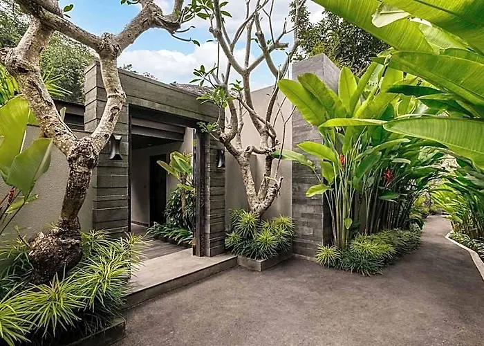 ホテル Ayatara Ubud 5*